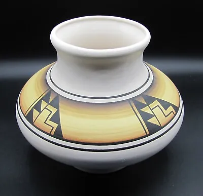 Buy Southwestern Native American Art Pottery Vase Navajo ? Signed • 21.81£