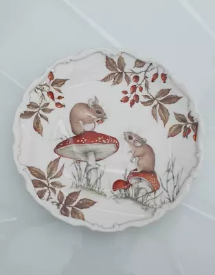 Buy Royal Albert, The Country Walk Collection Number 3( Autumn Playtime) • 7£