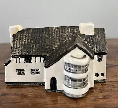 Buy Vintage Model “Ferry Inn” Horning, Tey Pottery, Norfolk “Britain In Miniature.  • 9.99£