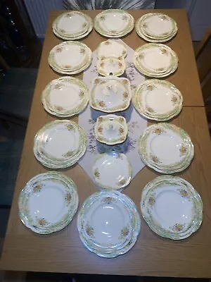 Buy Wood's Ivory Ware England Dinner Set 41 Pieces • 1,500£