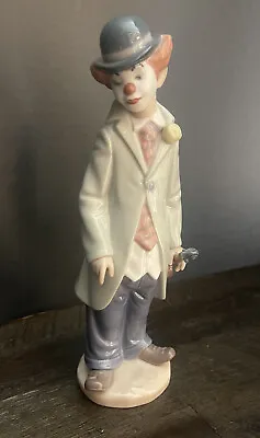 Buy Lladro 5472  Circus Sam Clown With Violin Porcelain Figurine 8 1/2” • 86.66£