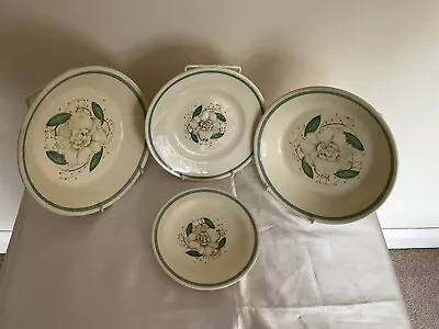 Buy Susie Cooper Gardenia Design, 2 Bowls, 1 Tea Plate , 1 Saucer, Crown Works • 25£