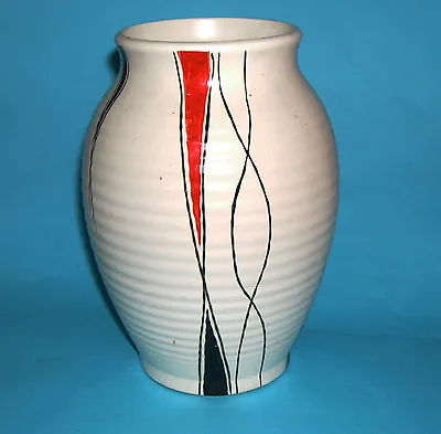 Buy H.J.Wood Ltd - Vintage Hand Decorated On Ribbed Body Attractive Vase - Stamped. • 60£