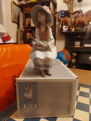 Buy Boxed 1997-2005 LLadro Retired Figurine Daydreams #6400 Girl In Hat Holding Dog* • 125£