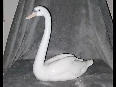 Buy Lladro Large White Swan Immaculate Condition • 23£