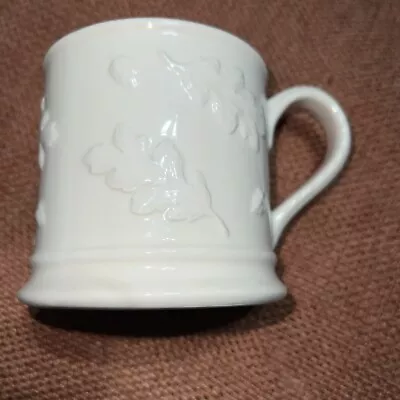 Buy Laura Ashley Oakleaf Cream Mug Embossed Design • 10£
