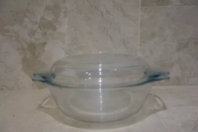 Buy Pyrex Glass Casserole Dish With Lid 20cm • 10£