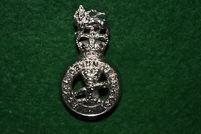 Buy The Royal Devon Yeomanry RA (TA) Anodised Aluminium Cap Badge - Silver • 17.20£