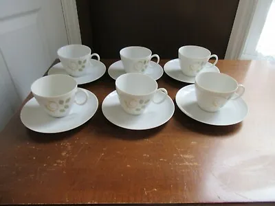 Buy 6  Mid-Century Modern Thomas China Germany THO116 Rose Cup & Saucer Sets • 9.60£