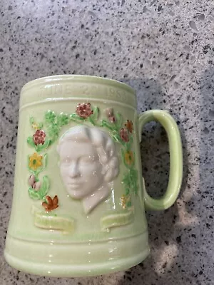 Buy Relief Moulded MELBA WARE Pottery MUG Commemorating The QUEEN's CORONATION 1953 • 12£