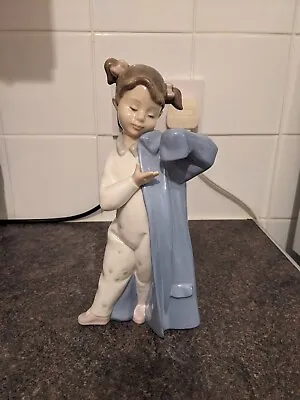 Buy Nao By Lladro Figurine 'My Daddy's Coat 1316 Ornament Mint Retired Hard To Find • 25£