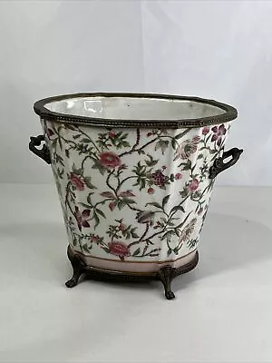 Buy Wong Lee 1895 Porcelain Jardinière Raised Vase - Pink & Green Flower #250 • 29.95£