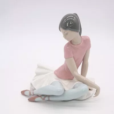 Buy Lladro 1357 Shelly Pink Ballerina Porcelain Figurine  • 35£
