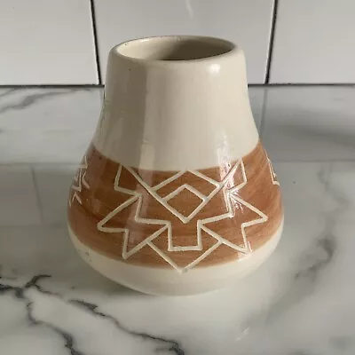 Buy Sioux Dakota Pottery Vase Marion Selwyn Jones Native American Art. • 19.99£