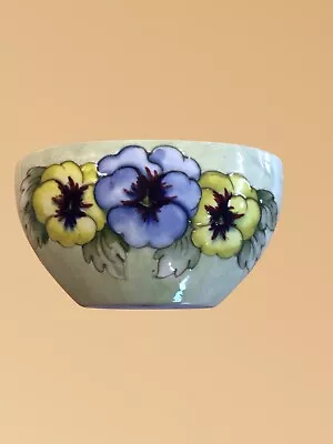 Buy Vintage Moorcroft England Flat Oval Bowl Or Vase - Pansies On Light Background • 154£