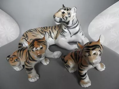 Buy Lomonosov  Ussr Large Tiger Figurine With Two Cubs • 119.95£
