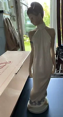 Buy Rare Lladro Nao Elegance La Modelo Figurine Woman Lady Spain 12in White Dress • 59£