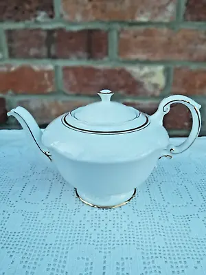 Buy PARAGON Fine Vintage English China Beautiful 2 Pint Teapot White & Gold -Teatime • 19.50£