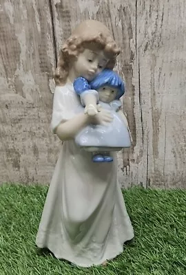 Buy Vintage 1989 Nao By Lladro Figurine 1107   We're Sleepy  Girl With Blue Doll • 14.99£