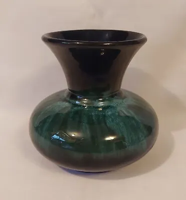Buy Blue Mountain Pottery Vase Green & Black Drip Glaze Canada • 16.75£