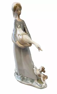 Buy Lladro Girl Holding Goose From Puppy Dog. • 75£