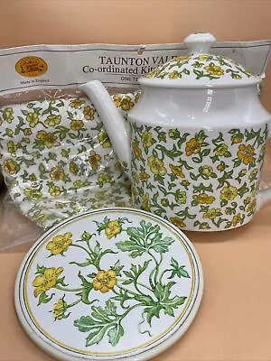 Buy Taunton Vale Teapot Tea Cosy & Stand Set Vintage 1970s Ceramic Flower Teapot • 62.99£