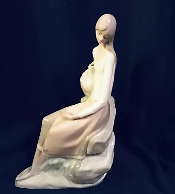 Buy Lladro Girl Sitting On Rock With Jug 9 1/2” Figurine • 33.24£