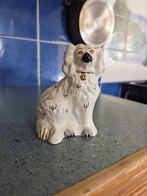 Buy VINTAGE BESWICK SMALL WALLY DOG 13cm TALL WHITE & GOLD • 12.49£