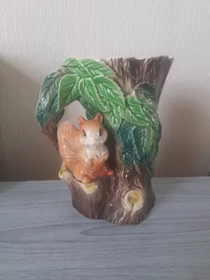 Buy Vintage Hornsea Fauna Pottery Vase Tree Trunk & Squirrel No. 75 - 15 Cm  • 8£