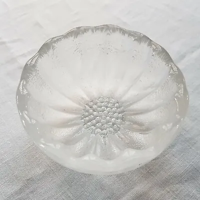 Buy Dartington Crystal Glass Bowl Dish Daisy Flower Heavy 11cm VTG England • 11.25£