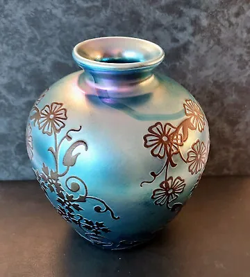 Buy Okra Vase Designed By Sarah Cowan • 49.99£