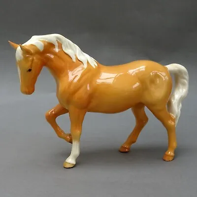 Buy Beswick Palomino Horse ~ Stocky Mare 855 • 45£