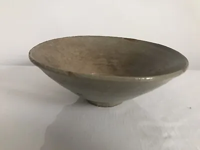 Buy A Korean Joseon Dynasty  (1392- 1910) Celadon Olive Green Bowl - No Repairs • 254£