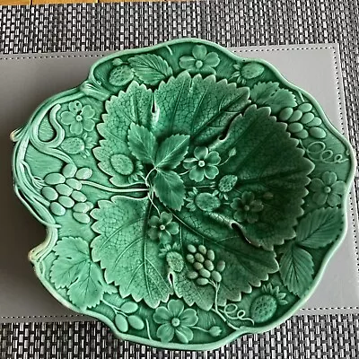 Buy VINTAGE GREEN STRAWBERRY DISH  9 X 8. 1/2 Inches  • 6.99£