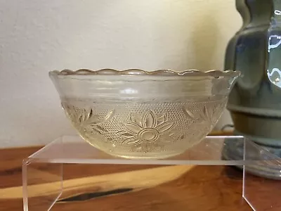 Buy Vintage Anchor Hocking Crystal Sandwich 7½  Scalloped  Bowl • 18.45£
