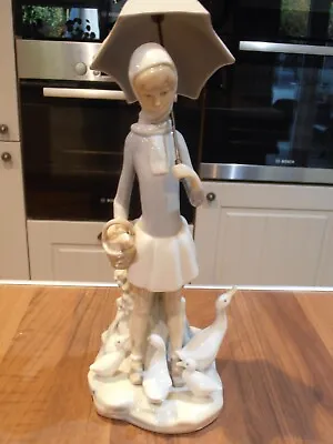 Buy Lladro Figurine No 4510 . Girl With Parasol And Geese • 39.99£
