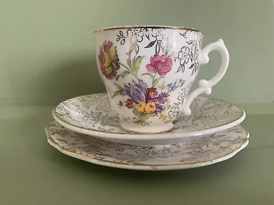 Buy Stanley Fine Bone China With 22kt-Gold Floral Pattern Cup Set • 8.99£