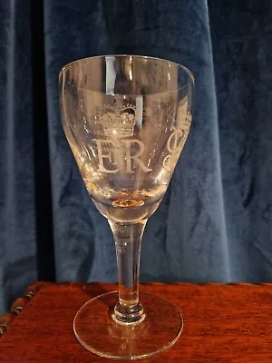 Buy Vintage 1972 Commemorative Glass Queen Elizabeth 2 Prince Phillip Silver Wedding • 13£