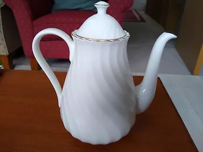 Buy Wedgwood Bone China Gold Chelsea 2.5 Pint Coffee Pot In Very Good Condition  • 10.50£