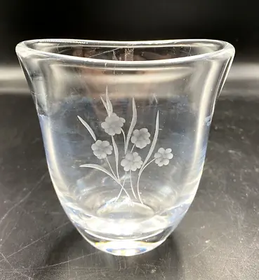 Buy Orrefors 4 1/2  Vase With Engraved Flowers • 4.81£