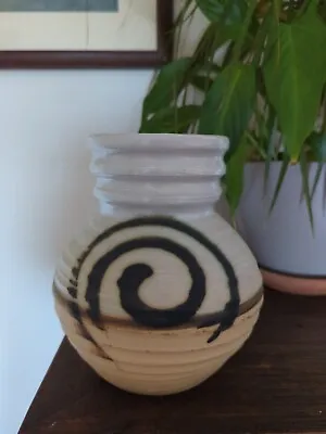 Buy Gerry Lyon Scottish Moffat Studio Pottery Medium Size 19cm Swril Decorated Vase • 22£