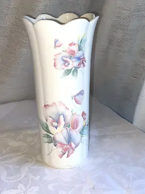 Buy Aynsley 21cm Little Sweetheart Scalloped Edge Vase Bone China Beautiful Pattern • 15£