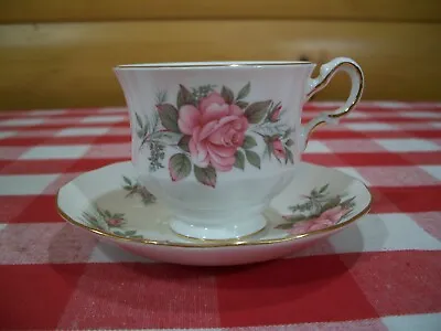 Buy Vintage Queen Anne Made In England Tea Cup And Saucer • 12.23£