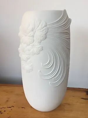 Buy Mid Century Kaiser West Germany. White Flower Vase. Pattern Number 739/2. M Frey • 15£