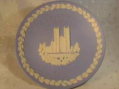 Buy Wedgwood Jasper Ware Christmas Plate 1977 Westminster Abbey • 30£