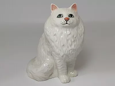 Buy Beswick White Gloss Persian Cat - Seated, Looking Up Model No.1880  • 34.99£
