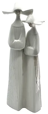 Buy Lladro Figurine Two Nuns 4611 -  Made In Spain C1969 - 2016 • 146.65£