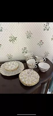 Buy Royal Vale Cottage Tea Set • 45£
