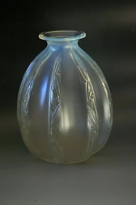 Buy Antique Art Deco Sabino Glass Vase   Eucalyptus   - Circa 1928 • 349£