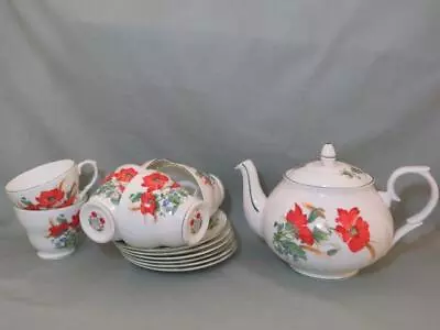 Buy Duchess China Poppies 2-Pint Teapot With 6 Cups & Saucers • 30£